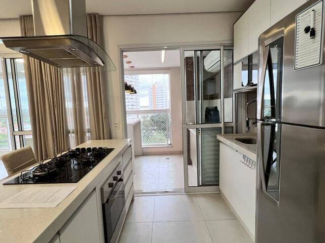 Apartamento para Venda em Cuiabá - 4