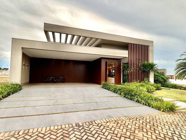 #496 - Casa em condomínio para Venda em Cuiabá - MT - 2