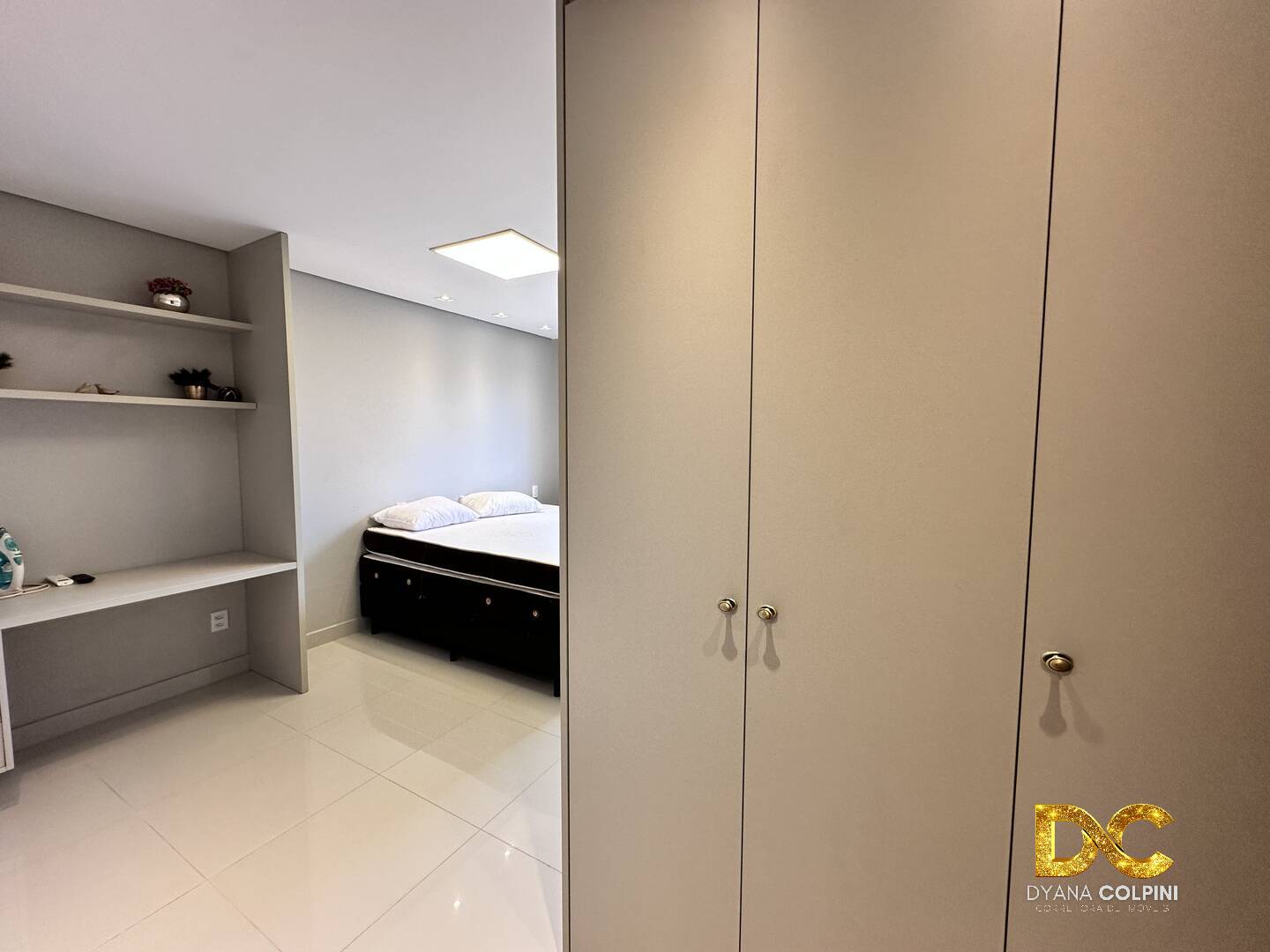 Apartamento para alugar com 3 quartos, 209m² - Foto 6