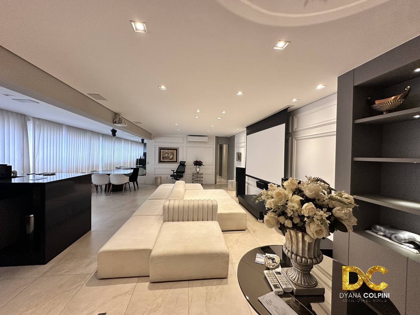 Apartamento para alugar com 3 quartos, 209m² - Foto 7